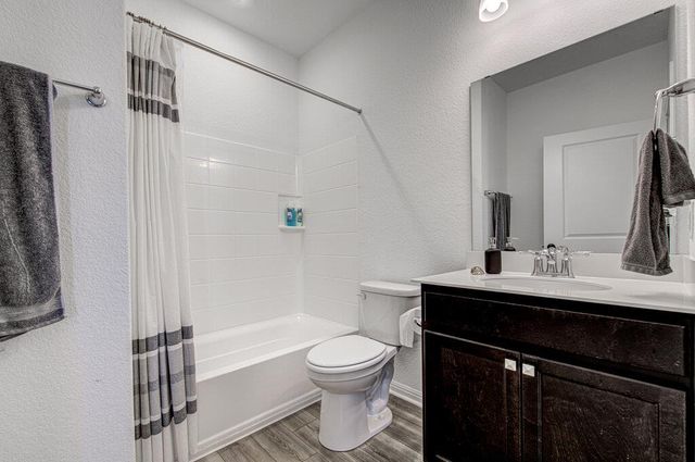 722 Kitty Hawk RD, Georgetown, TX 78633
