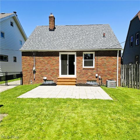 7515 Ridgefield Avenue, Parma, OH 44129