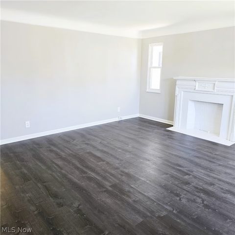 7515 Ridgefield Avenue, Parma, OH 44129