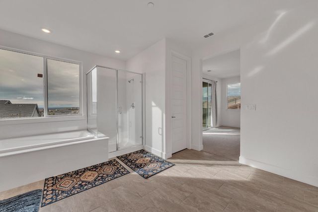 4981 Gold Rush Dr, Folsom, CA 95630