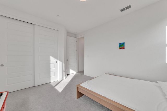 4981 Gold Rush Dr, Folsom, CA 95630