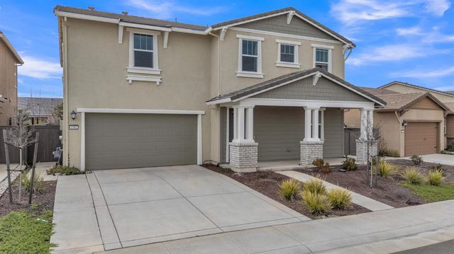 4981 Gold Rush Dr, Folsom, CA 95630