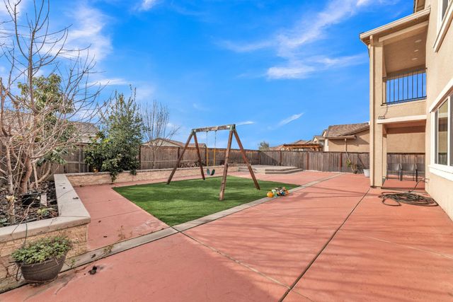 4981 Gold Rush Dr, Folsom, CA 95630