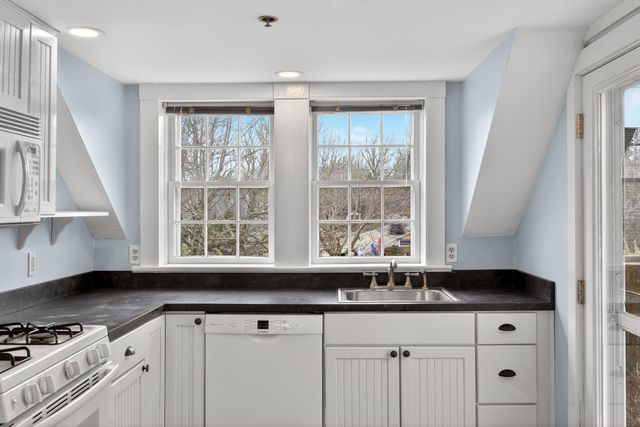 6-894 Munson Meeting Way, Chatham, MA 02633