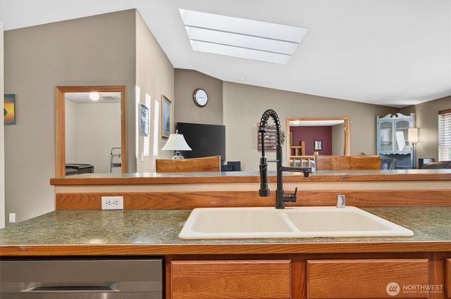 937 Germany Creek, Longview, WA 98632