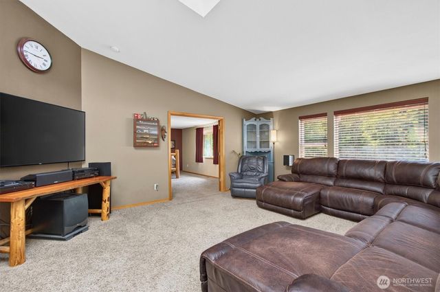 937 Germany Creek, Longview, WA 98632