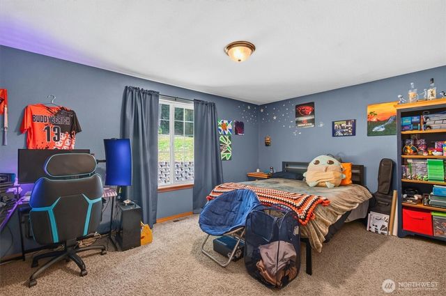 937 Germany Creek, Longview, WA 98632