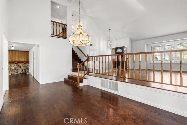 11861 Darby Avenue, Porter Ranch (los Angeles), CA 91326