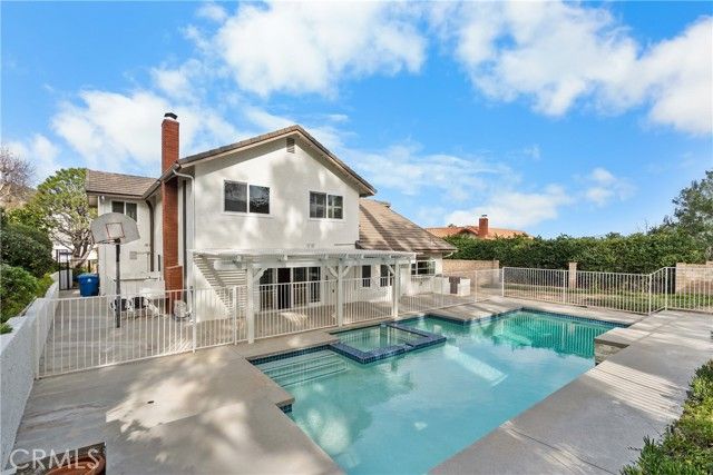 11861 Darby Avenue, Porter Ranch (los Angeles), CA 91326