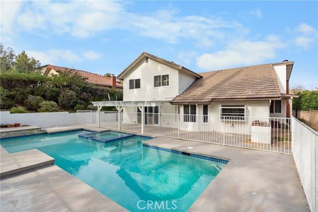 11861 Darby Avenue, Porter Ranch (los Angeles), CA 91326