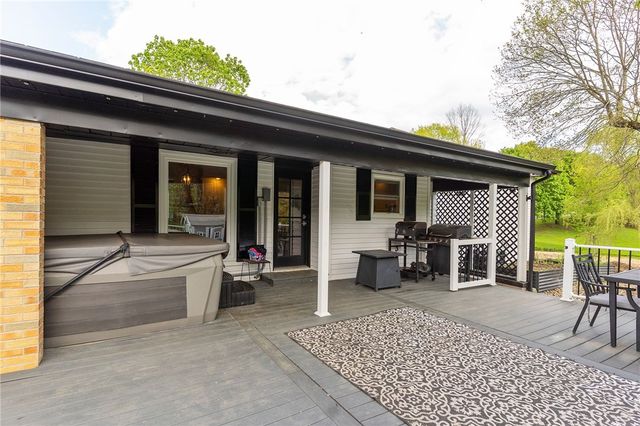 332 W Slippery Rock St, Donegal, PA 16025