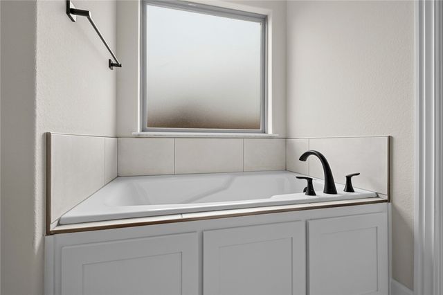 2412 Charles Street, Pea Ridge, AR 72751