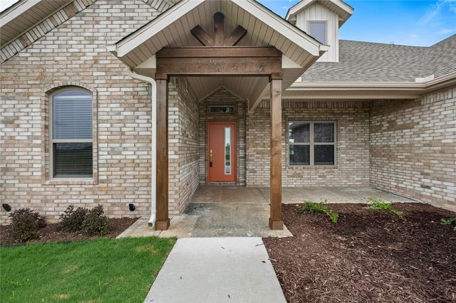 2412 Charles Street, Pea Ridge, AR 72751