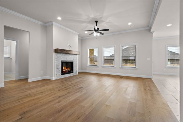 2412 Charles Street, Pea Ridge, AR 72751