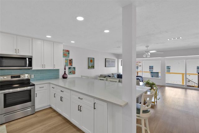 35 Regency Point, Montgomery, TX 77356