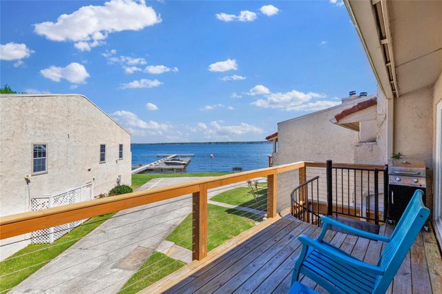 35 Regency Point, Montgomery, TX 77356