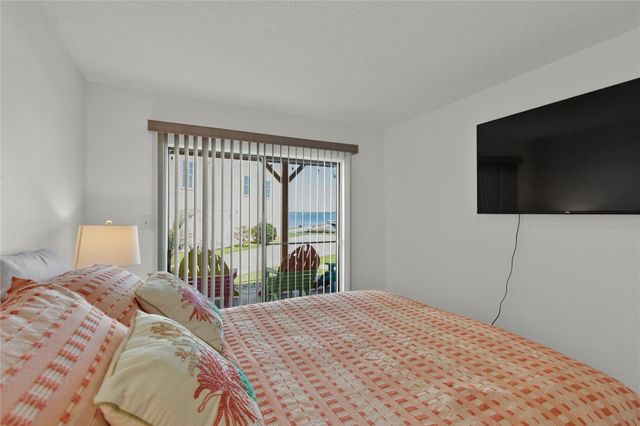 35 Regency Point, Montgomery, TX 77356