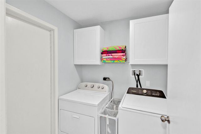 35 Regency Point, Montgomery, TX 77356