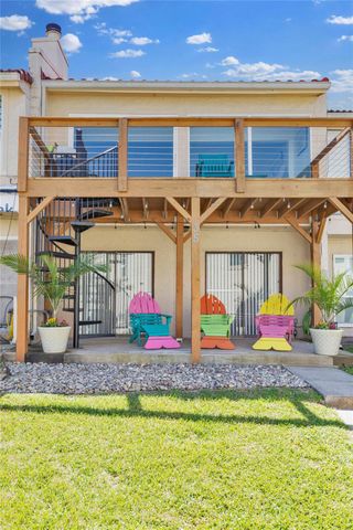 35 Regency Point, Montgomery, TX 77356