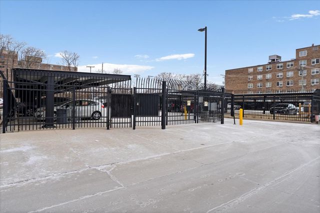 1860 Sherman Avenue 7NE, Evanston, IL 60201