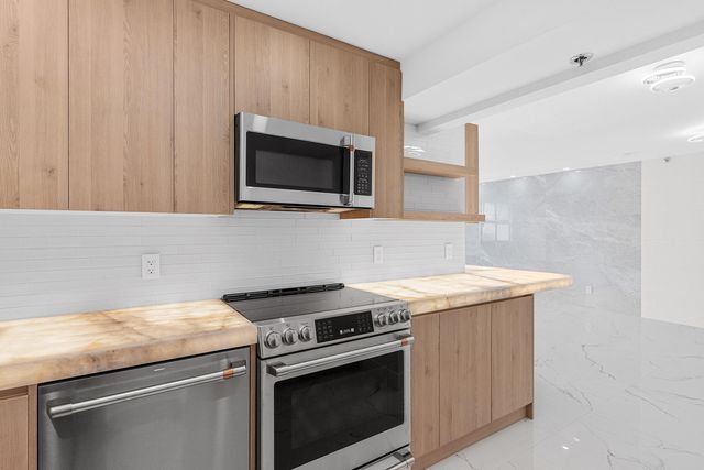 4505 S Ocean Boulevard 803, Highland Beach, FL 33487