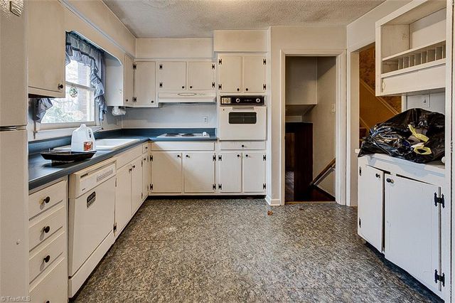 179 Glenn Williams Drive, Randleman, NC 27317