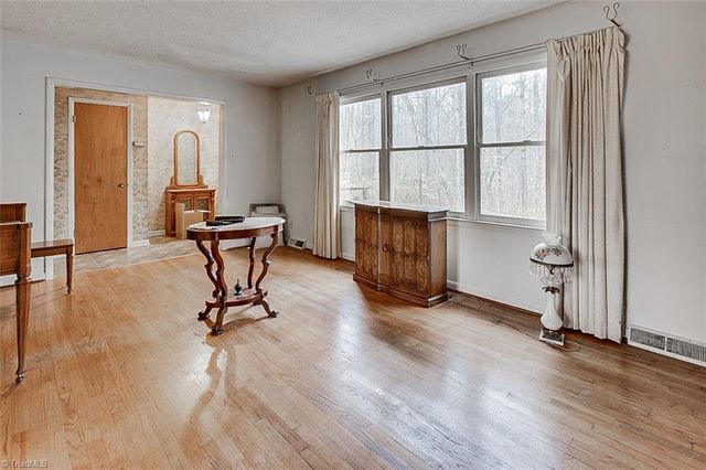 179 Glenn Williams Drive, Randleman, NC 27317