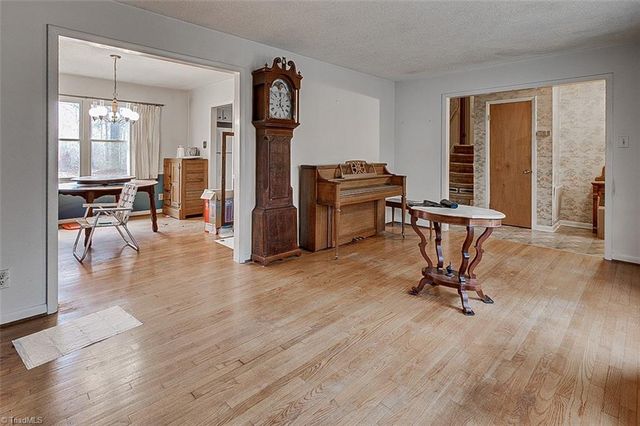 179 Glenn Williams Drive, Randleman, NC 27317