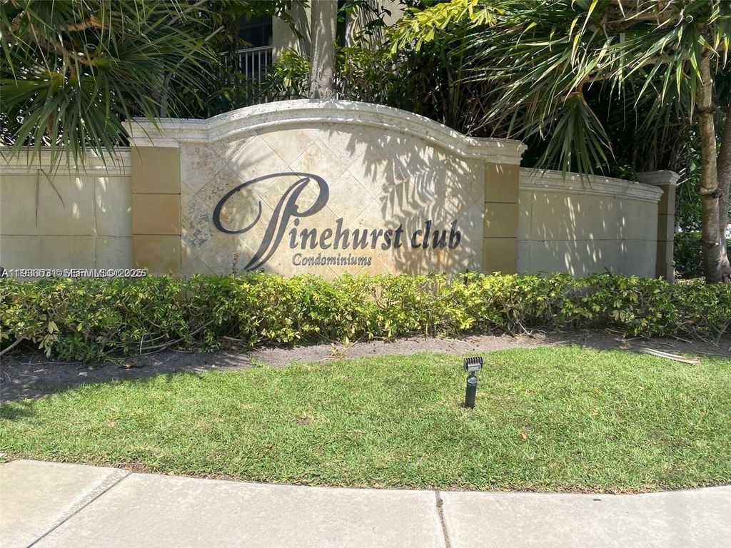 440 S Park Rd 4-308, Hollywood, FL 33021