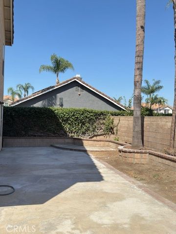 4444 Merle St, Montclair, CA 91763