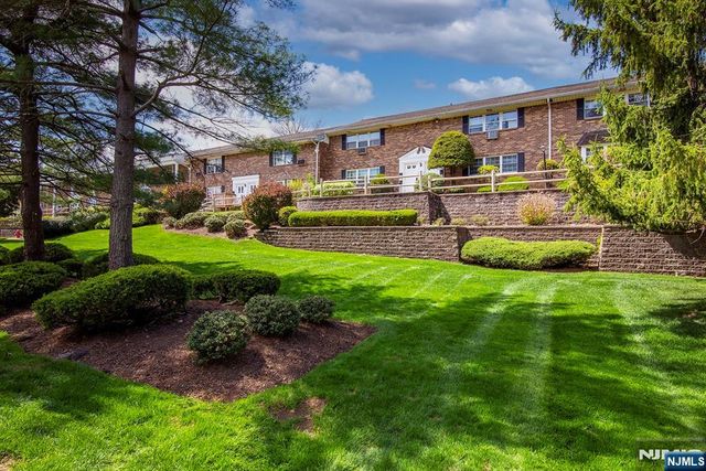 30 E Maple, Teaneck, NJ 07666