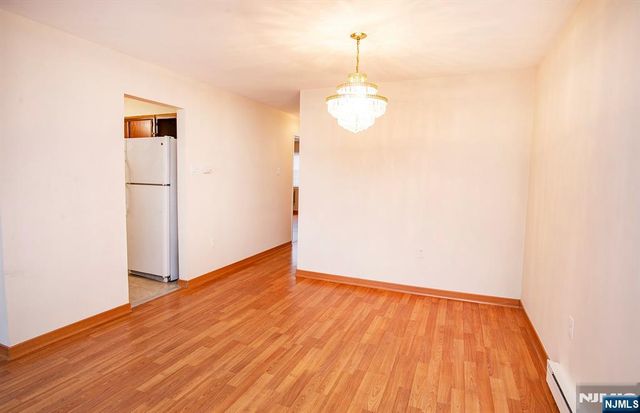 30 E Maple, Teaneck, NJ 07666