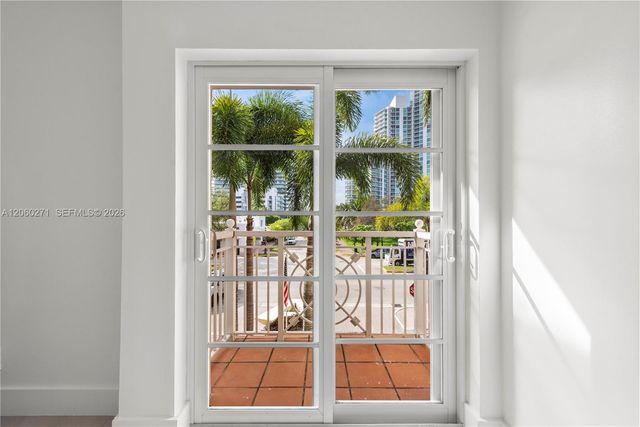 100 Jefferson Avenue 10004, Miami Beach, FL 33139