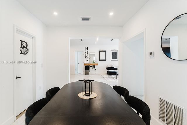 187 NW 53rd St, Miami, FL 33127