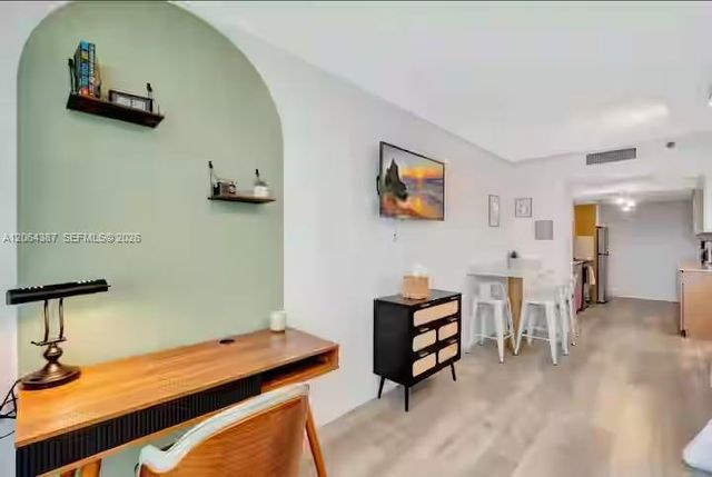 19201 Collins Avenue 540, Sunny Isles Beach, FL 33160