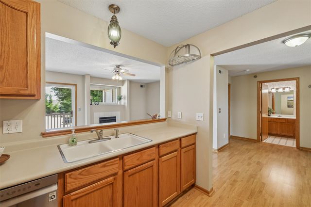2153 NW 159th Street 60, Clive, IA 50325