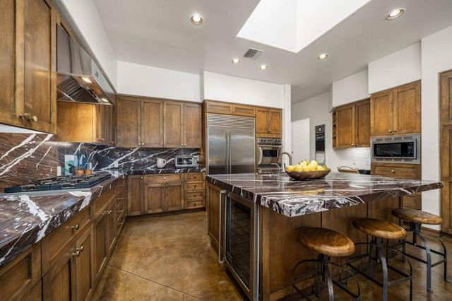 103 Waterford Circle, Rancho Mirage, CA 92270