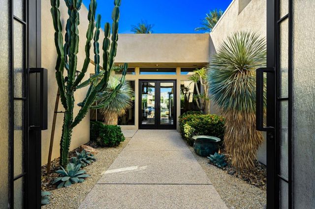 103 Waterford Circle, Rancho Mirage, CA 92270