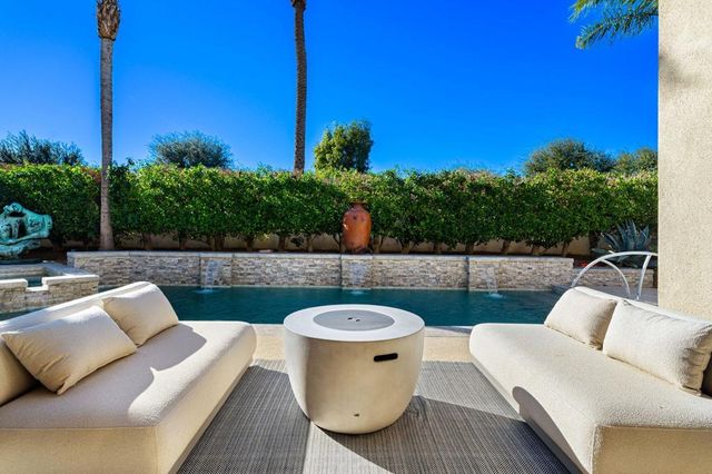 103 Waterford Circle, Rancho Mirage, CA 92270