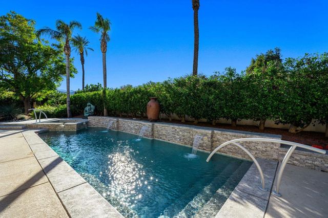 103 Waterford Circle, Rancho Mirage, CA 92270