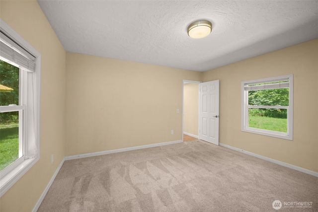 2703 25th Street SW, Puyallup, WA 98373
