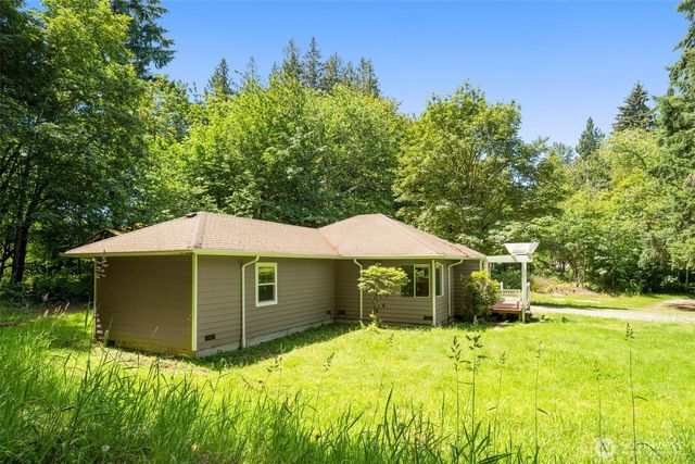 2703 25th Street SW, Puyallup, WA 98373