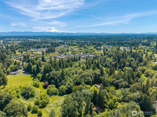 2703 25th Street SW, Puyallup, WA 98373