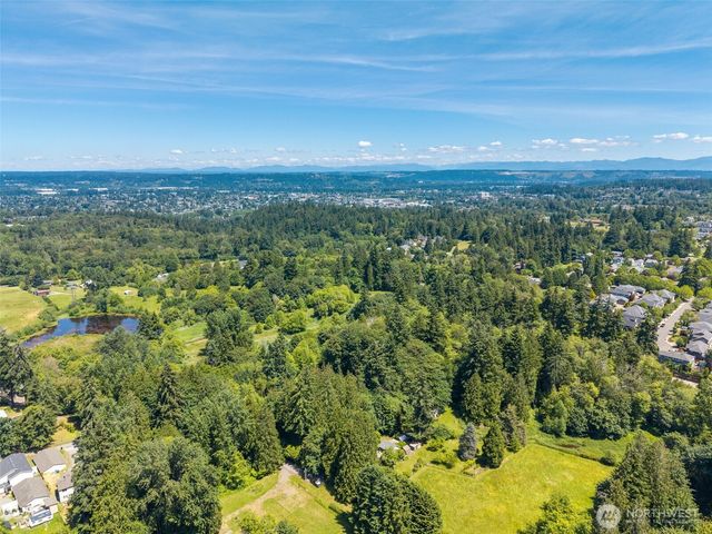 2703 25th Street SW, Puyallup, WA 98373