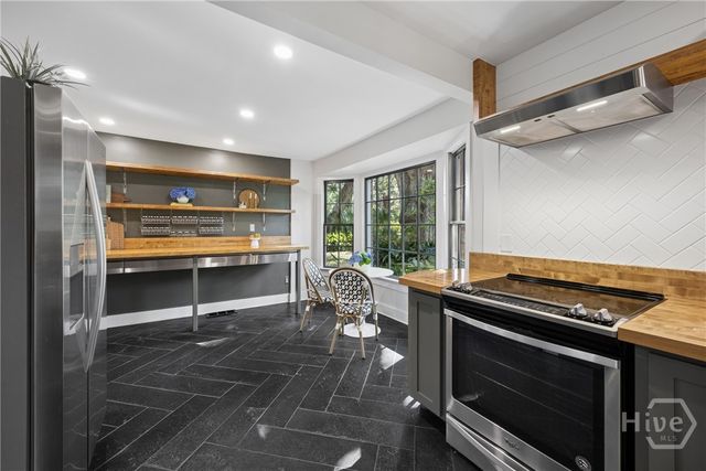 5027 Taylor Road, Savannah, GA 31404