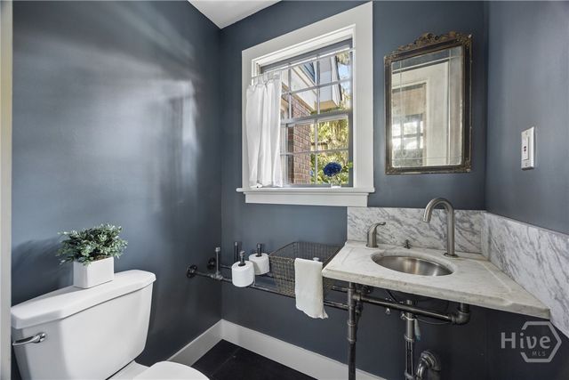 5027 Taylor Road, Savannah, GA 31404
