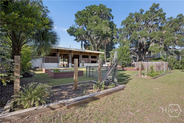 5027 Taylor Road, Savannah, GA 31404