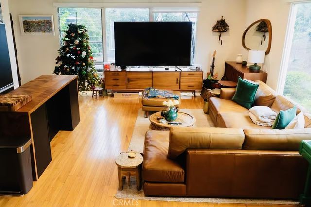 1311 Braeridge Drive, Beverly Hills, CA 90210