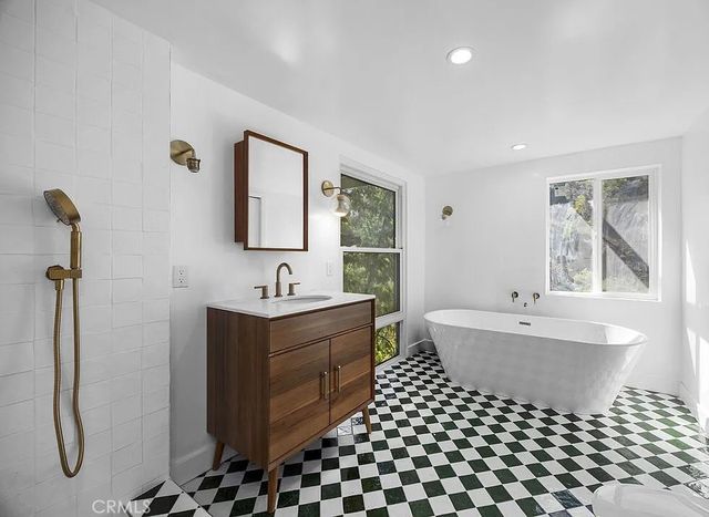 1311 Braeridge Drive, Beverly Hills, CA 90210