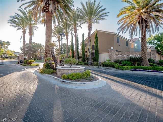 9705 Floweret Avenue, Las Vegas, NV 89117